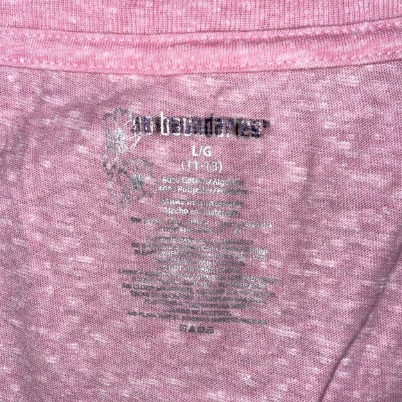 Two No Boundaries V-Neck T-Shirts (Juniors LL - Picture 5 of 9